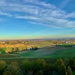 Le Tre Rose - Cantina Zanello Farm stay