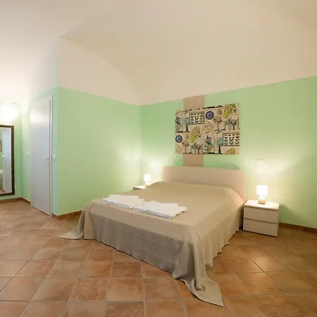 Farm stay Le Tre Rose - Cantina Zanello *