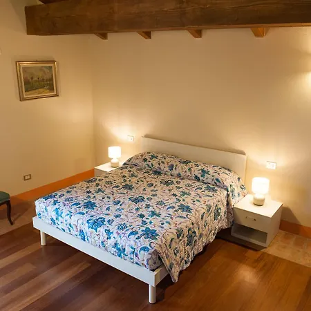 Le Tre Rose - Cantina Zanello Farm stay Rosignano Monferrato