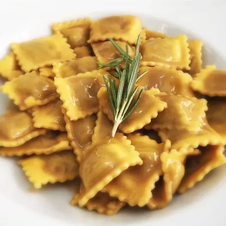 בית חווה Le Tre Rose - Cantina Zanello Rosignano Monferrato
