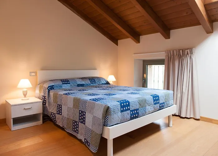 Le Tre Rose - Cantina Zanello Rosignano Monferrato