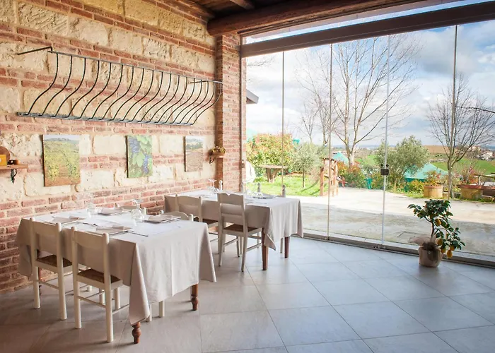 Le Tre Rose - Cantina Zanello Farm stay *